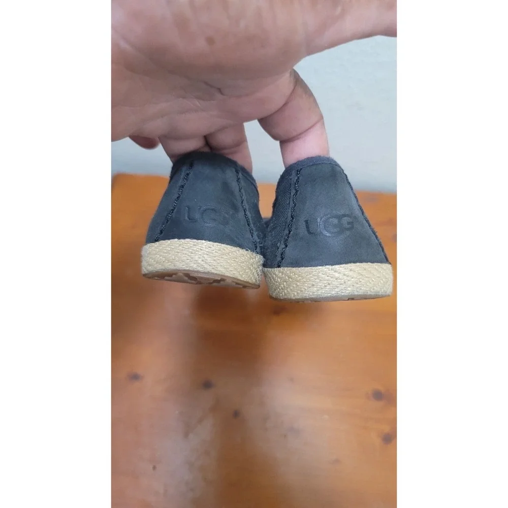 UGG AUSTRALIA WOMEN'S COMFORT SHEARLING LINE ESPADRILLA BOW FLAT SLIP ON BLACK S